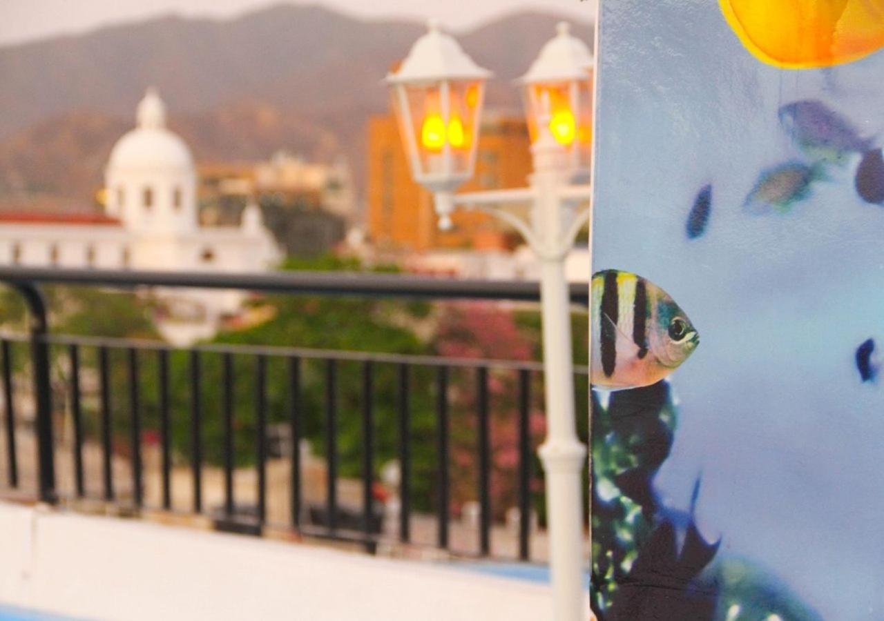 Hotel Parque De Los Novios Inn 圣玛尔塔 外观 照片