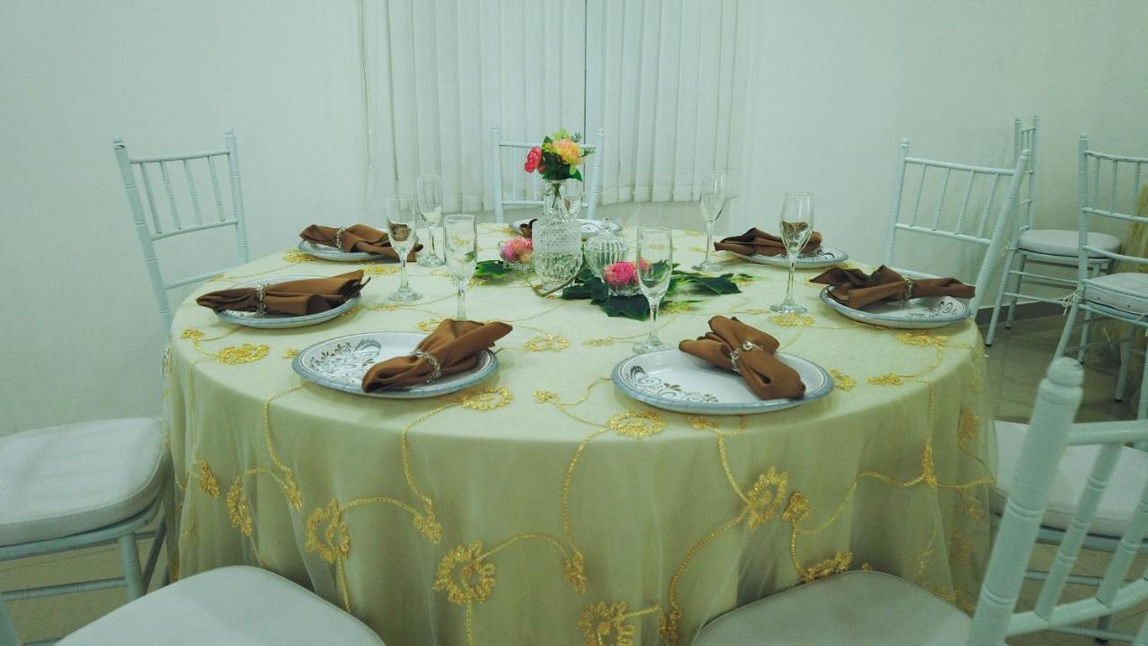Hotel Parque De Los Novios Inn 圣玛尔塔 外观 照片