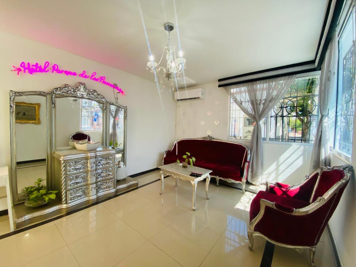 Hotel Parque De Los Novios Inn 圣玛尔塔 外观 照片